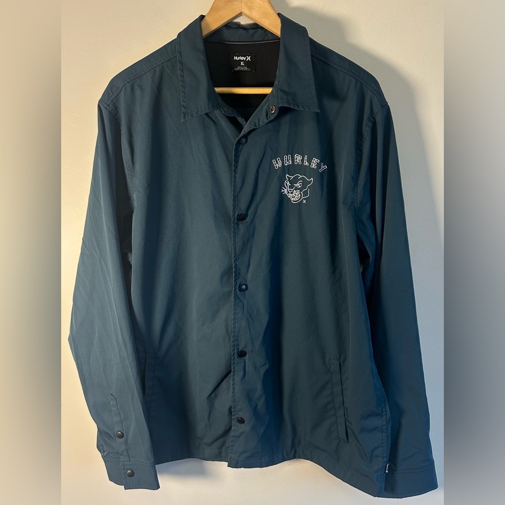 Hurley Men's Snap Button Up Jacket Shacket Size XL Embroidered Puma Logo Blue